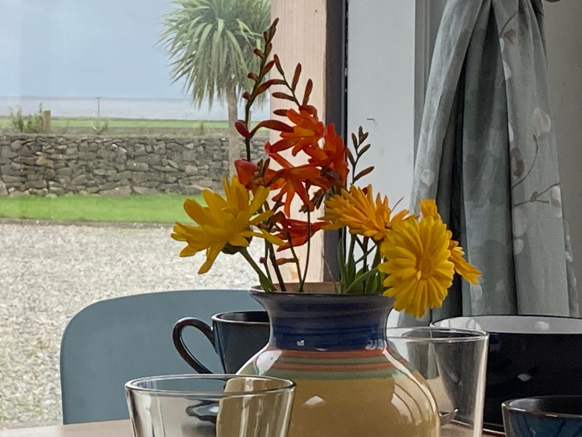 スライゴWild Atlantic Cabinアパートメント エクステリア 写真